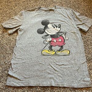 Authentic Disney Mickey Mouse T-Shirt Men’s Large